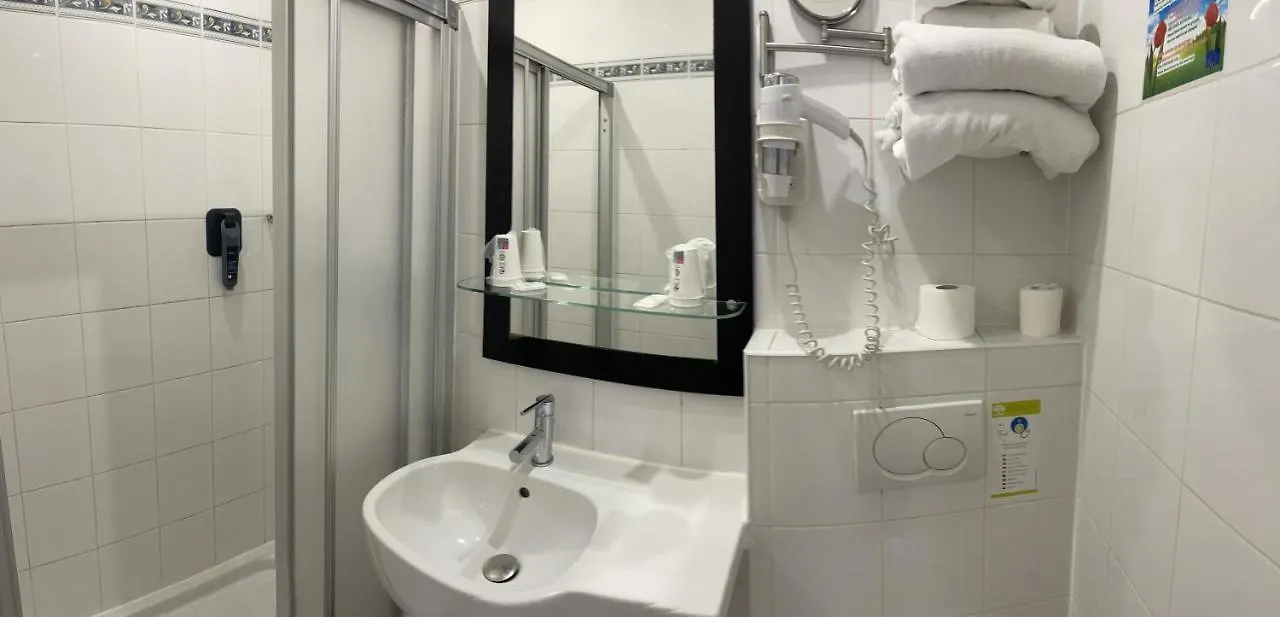 Hotel Hipotel Lilas Gambetta 3*