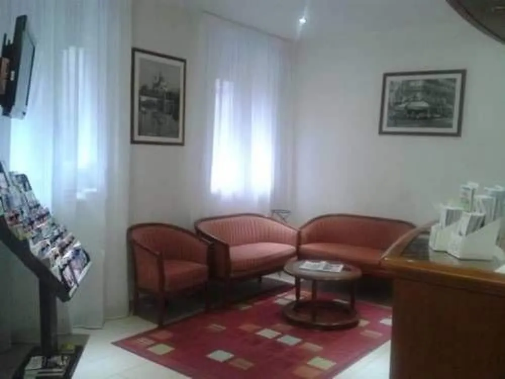 Hotel Hipotel Lilas Gambetta Paryż