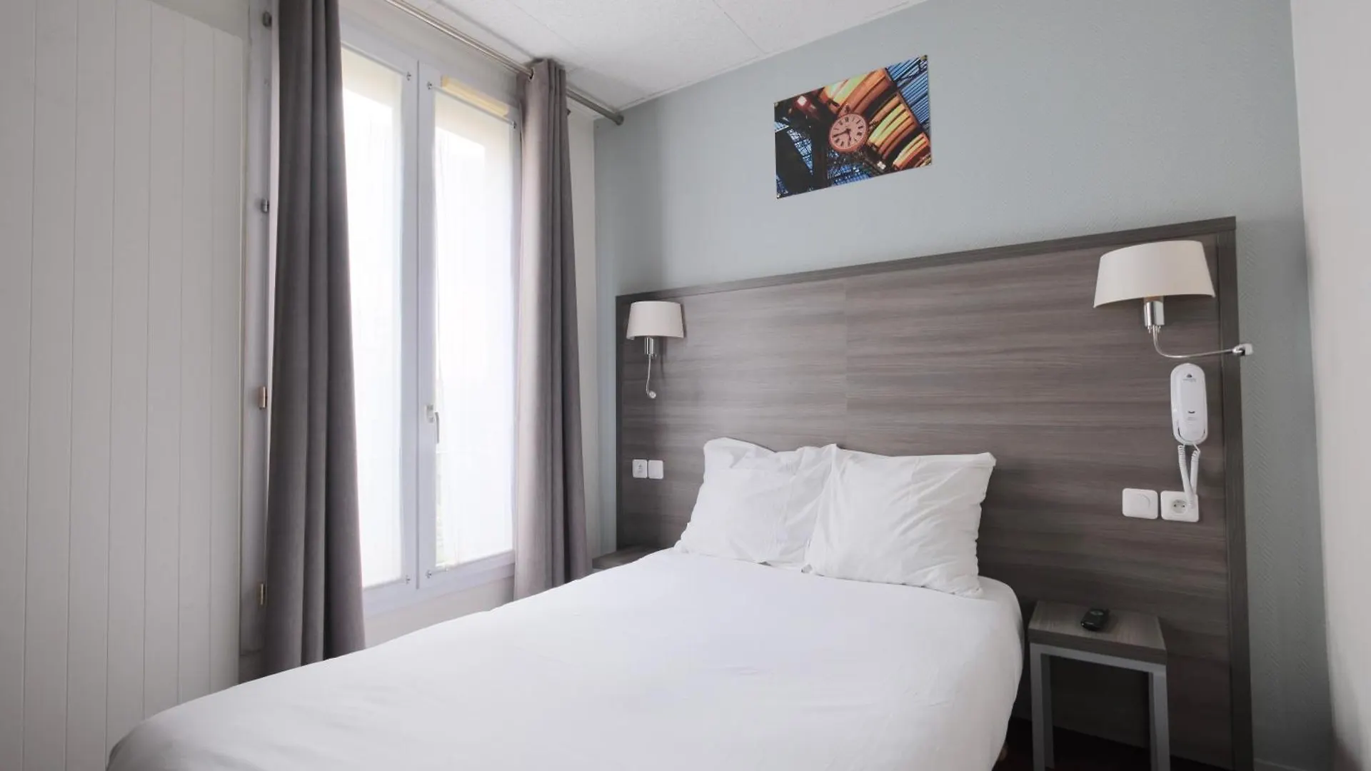 Hipotel Lilas Gambetta 3* Paris