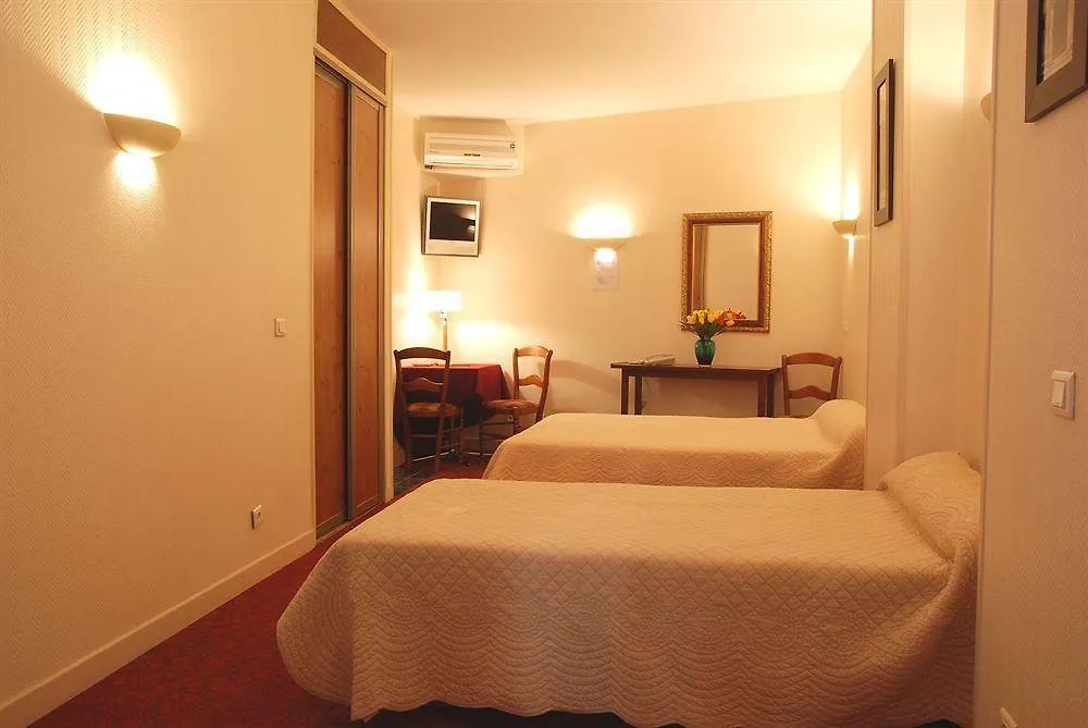 Hipotel Lilas Gambetta Hotel