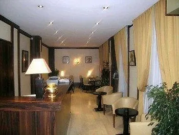 Hipotel Lilas Gambetta Paryż